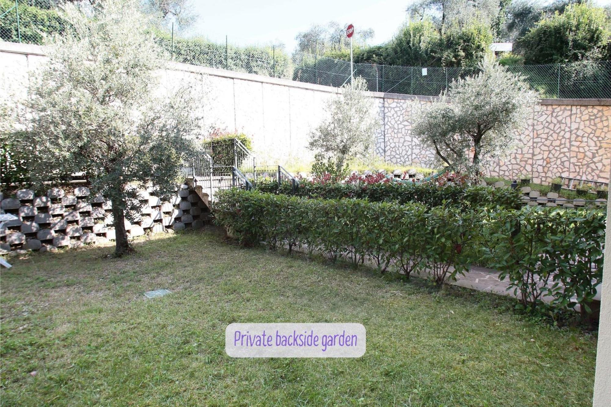 Panorama Lake View, Pool & Garden, 2 Bathrooms, Kingsize & Single-Beds, Fast Internet トスコラーノ・マデルノ エクステリア 写真